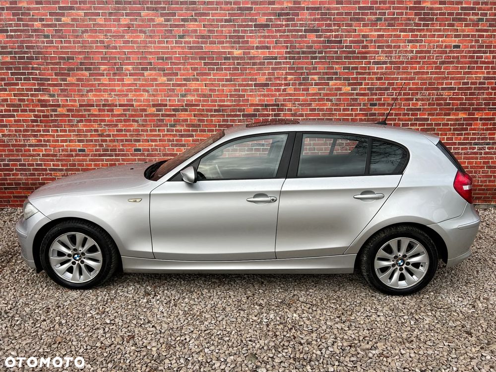 BMW Seria 1 116i - 37
