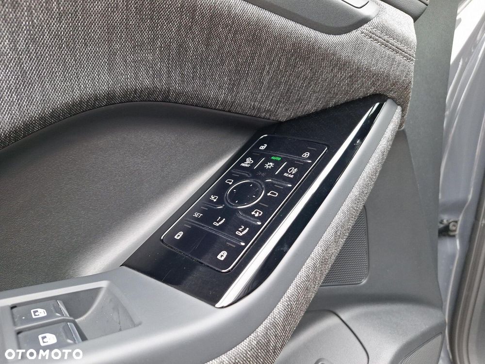 Audi Q6 e-tron - 23