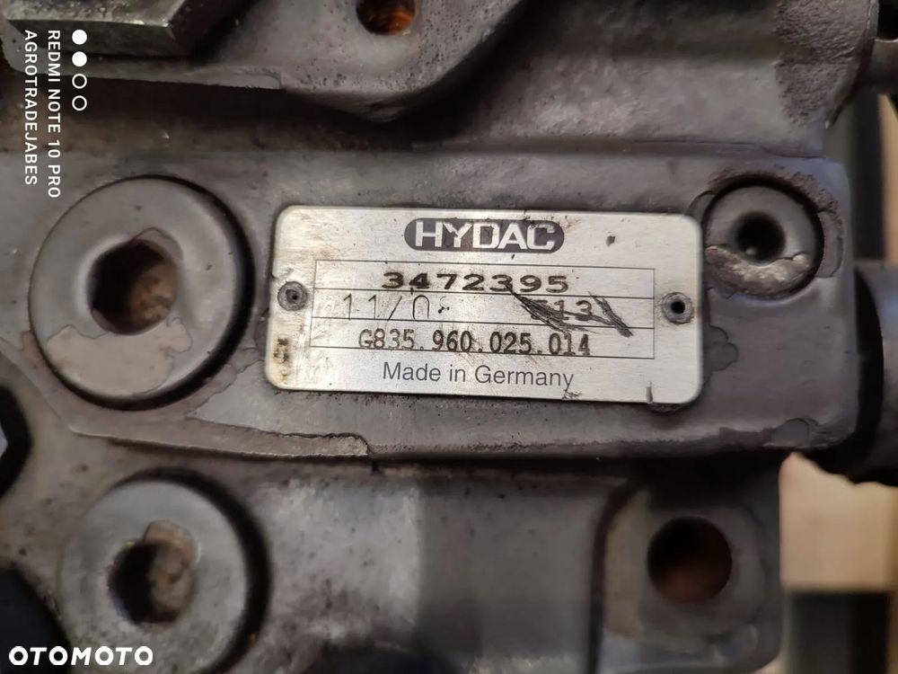 Rozdzielacz hydrauliczny HYDAC 3472395 FENDT 826 VARIO SCR - 9