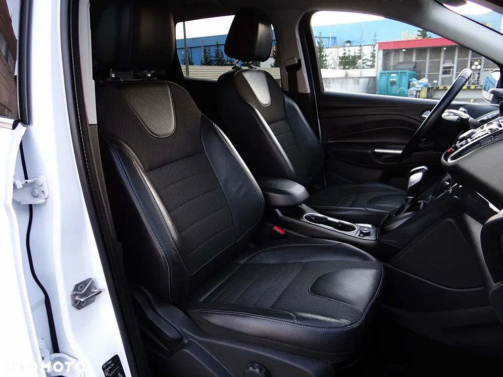 Ford Kuga 2.0 TDCi 4x4 Individual - 35