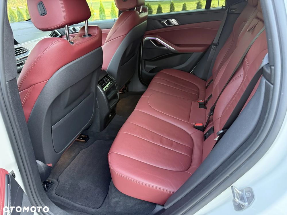 BMW X6 xDrive30d - 13