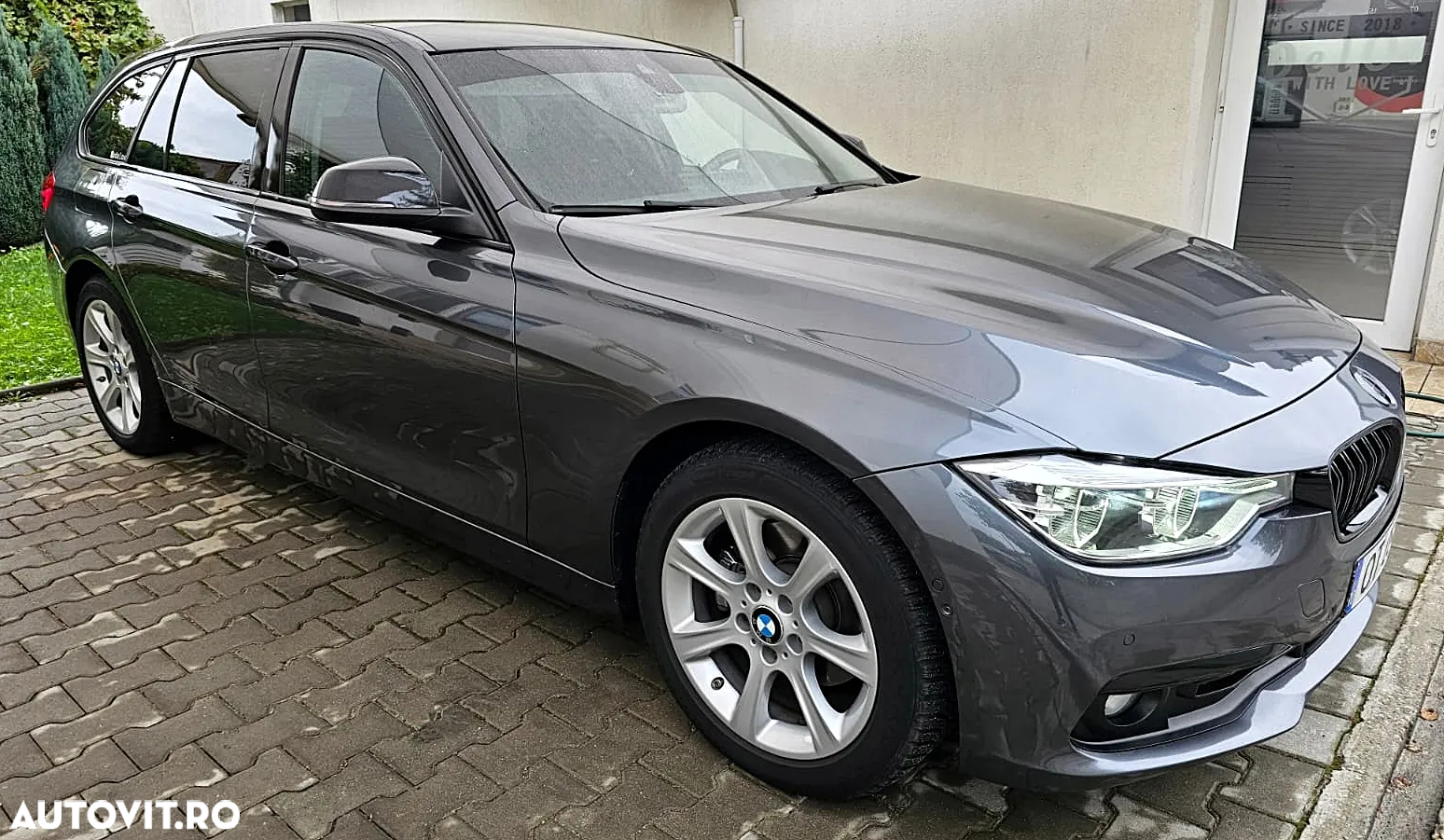 BMW Seria 3 320d Touring xDrive Aut. - 3