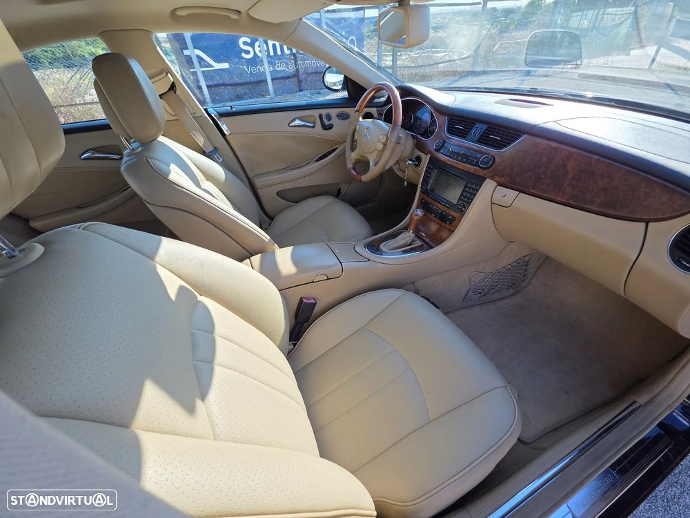 Mercedes-Benz CLS 320 CDI - 22
