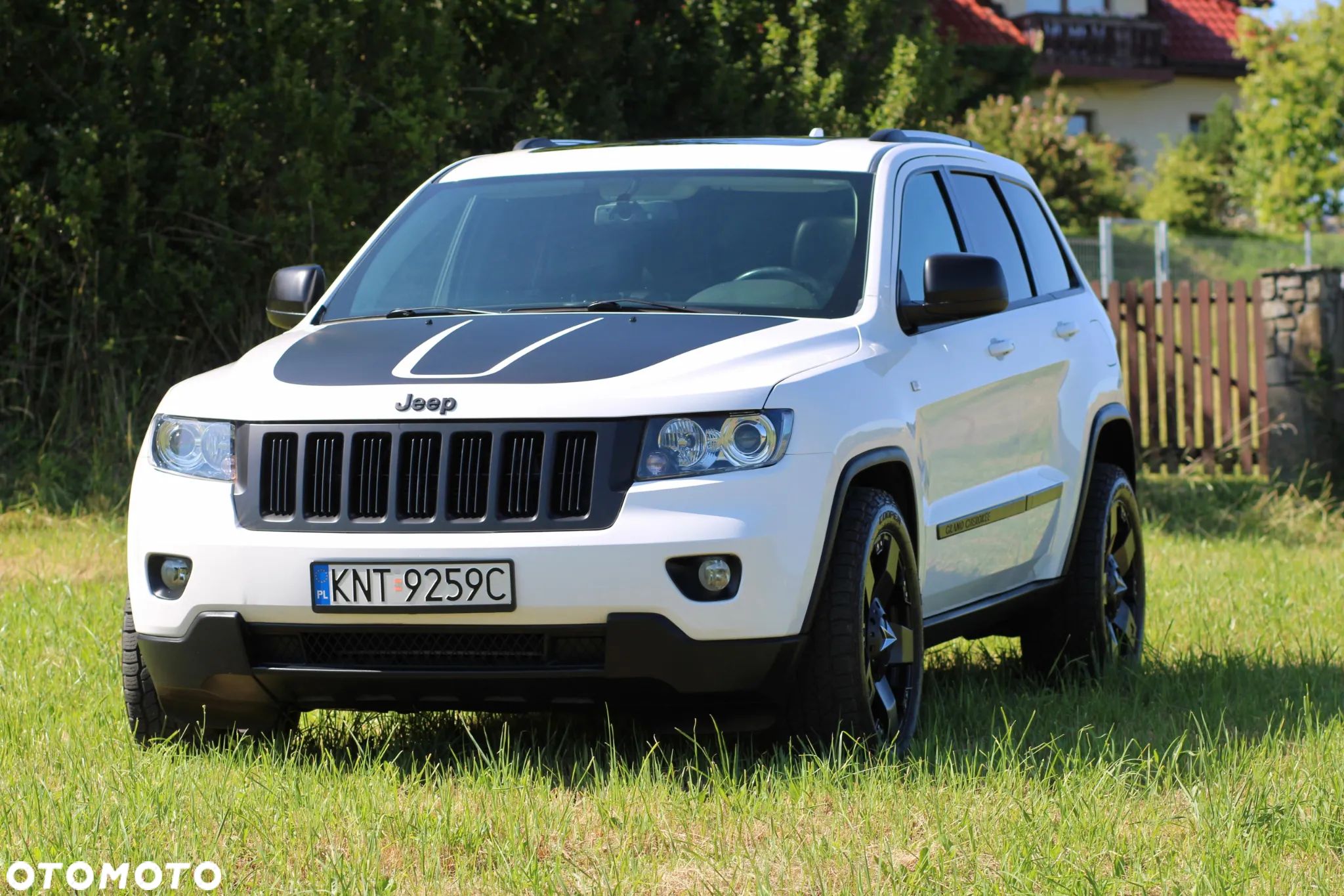 Jeep Grand Cherokee - 1