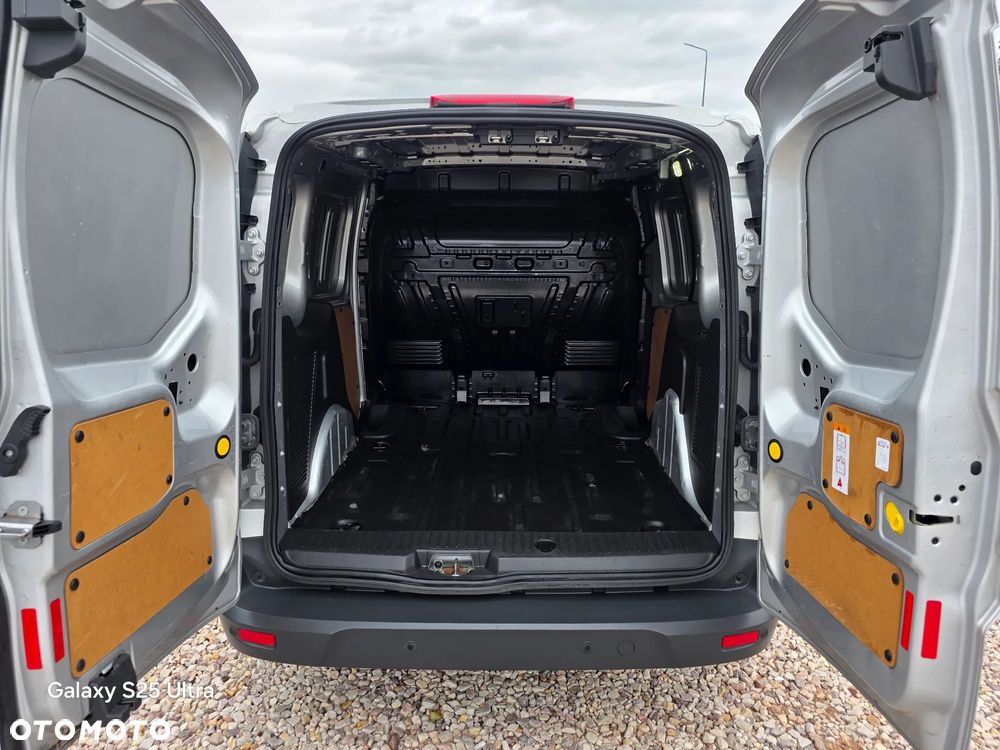 Ford Transit Connect - 37