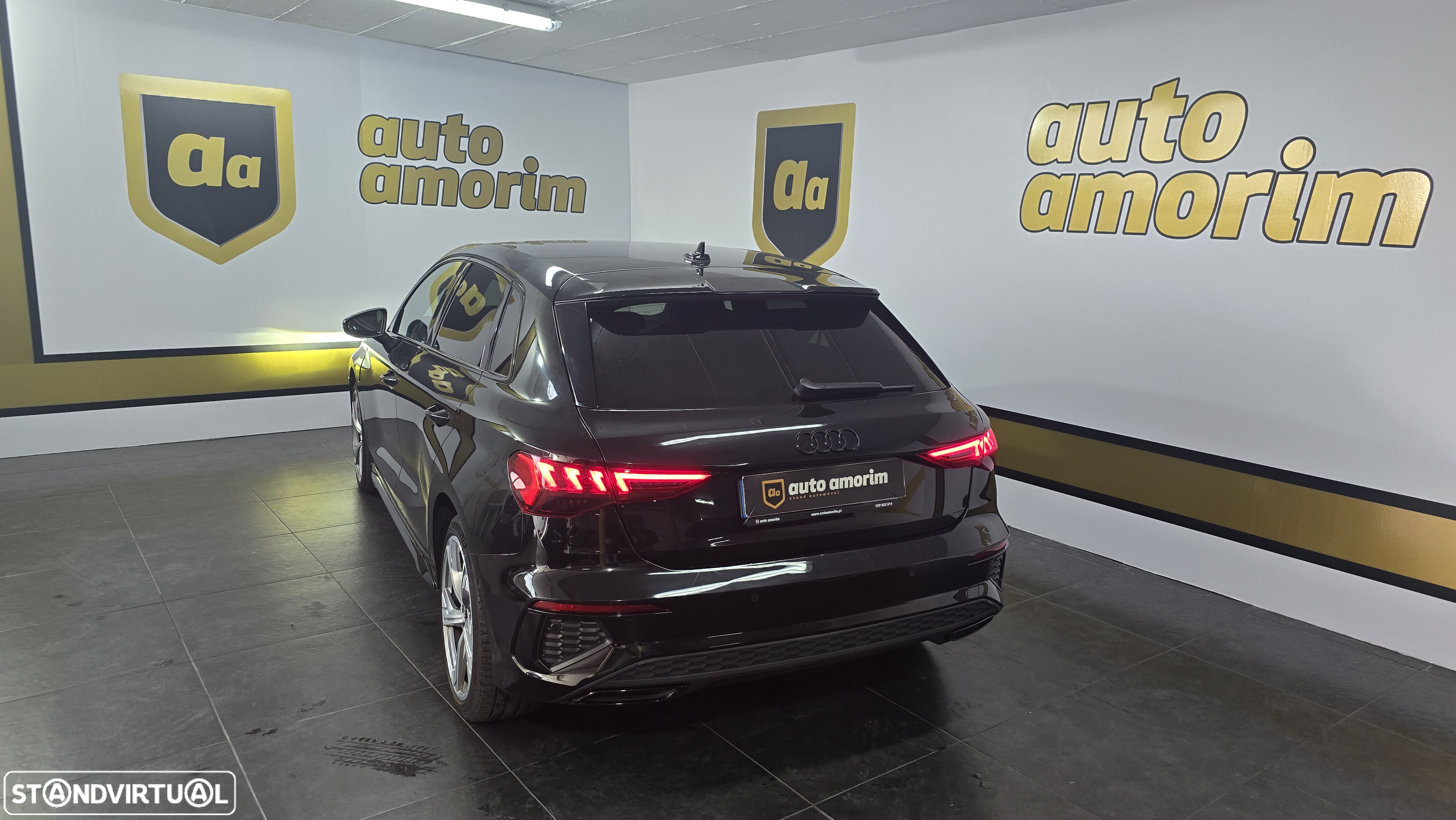 Audi A3 Sportback 40 TFSIe S line - 11