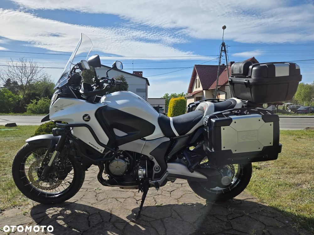 Honda VFR - 5