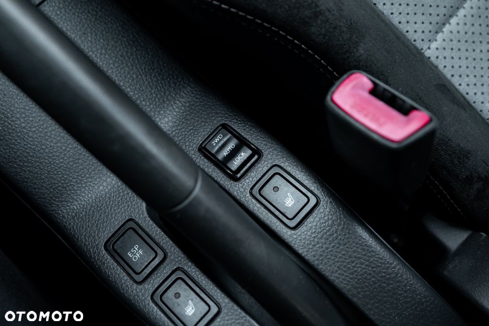 Suzuki SX4 1.6 Comfort 4WD - 31