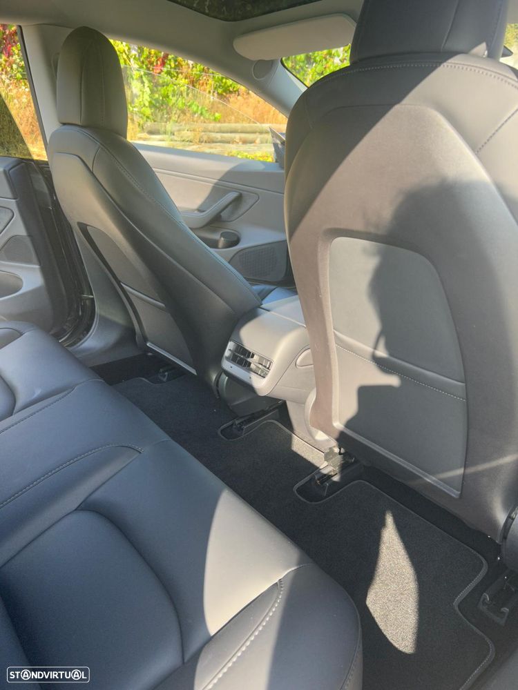 Tesla Model 3 Performance Dual Motor AWD - 18