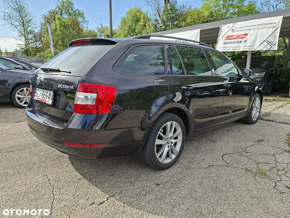 Skoda Octavia 2.0 TDI DSG Ambition - 11