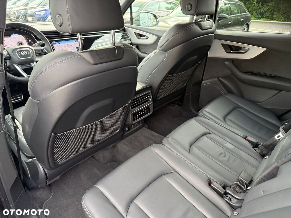 Audi Q7 - 27