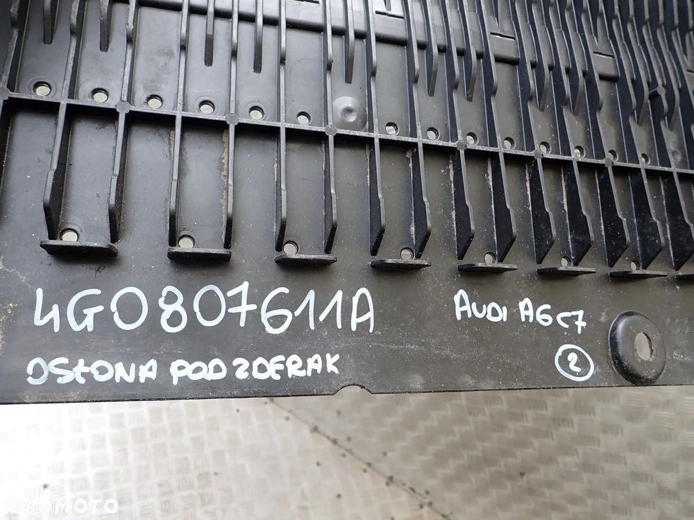 AUDI  OSŁONY - 8U0825207, 4G0807611A, AUDI A8, 4G0863822C, 8W0863822B,4G0825215 E/F , 4G0825216 A , 4G0825208 D,  4G0821111,4G0825202 A/B, 4G0825201 B/C, 4G5807454A, 4G0806391, 4G9807458 - 6