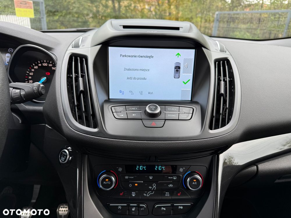 Ford Kuga 1.5 EcoBoost 2x4 ST-Line - 22