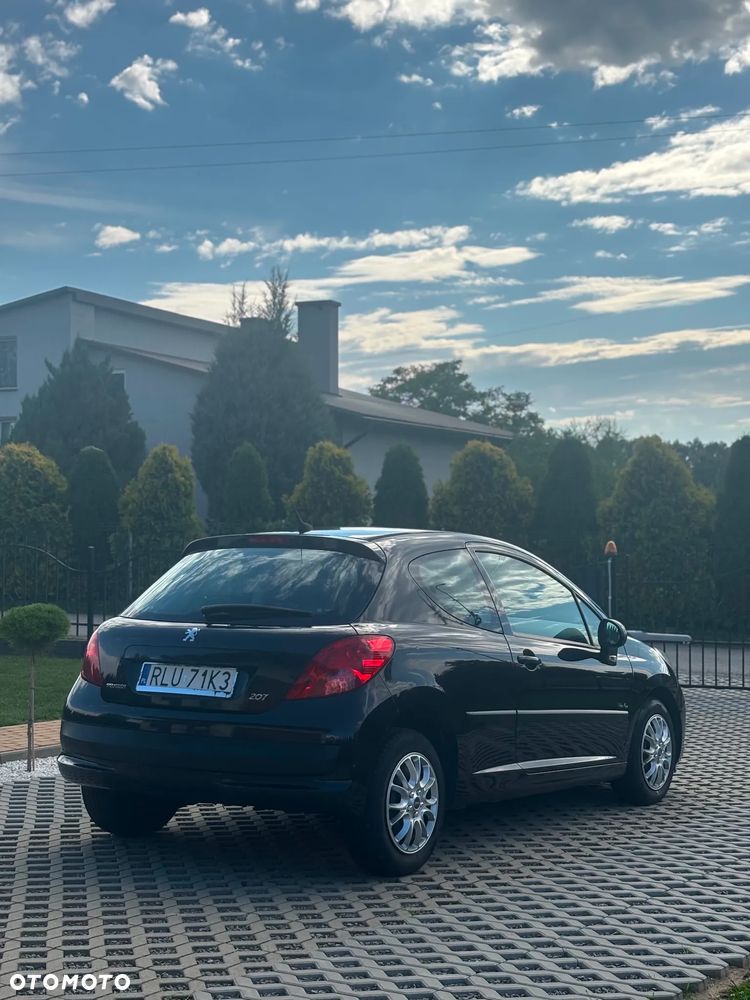 Peugeot 207 - 3