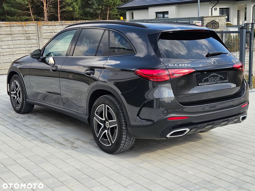 Mercedes-Benz GLC 220 d 4-Matic - 40