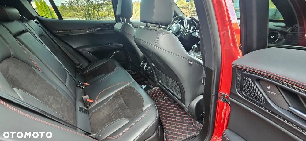 Alfa Romeo Stelvio 2.9 V6 Bi-Turbo Quadrifoglio Q4 - 10