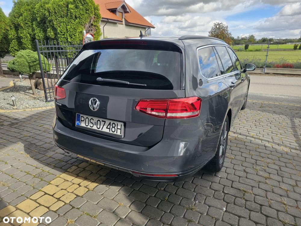 Volkswagen Passat 2018 photo 2