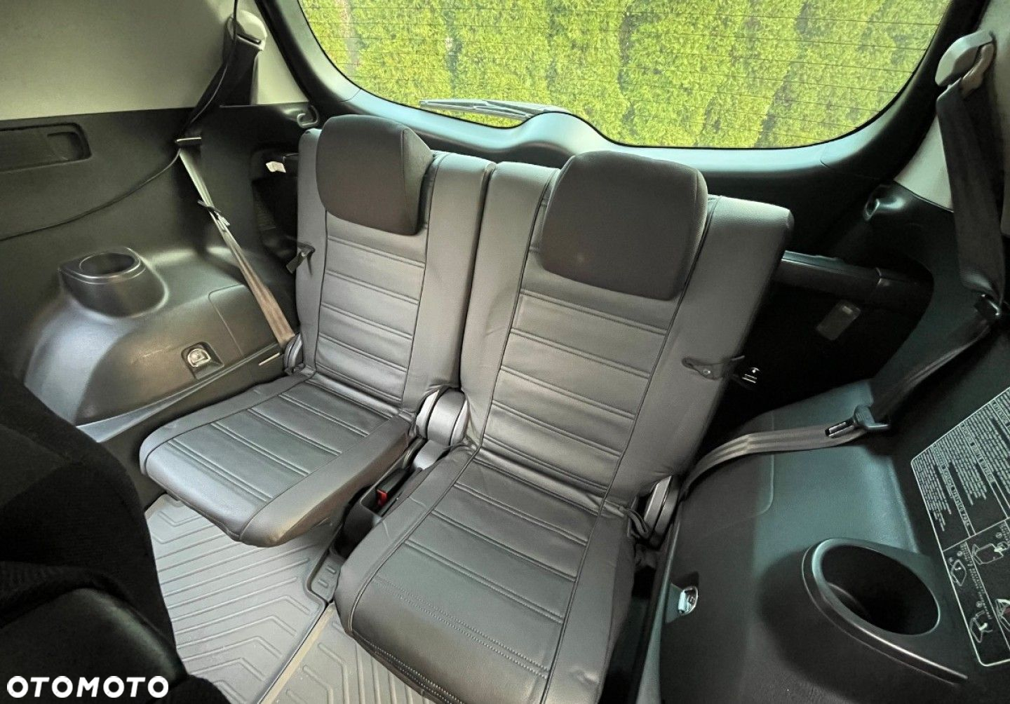 Toyota Verso - 32