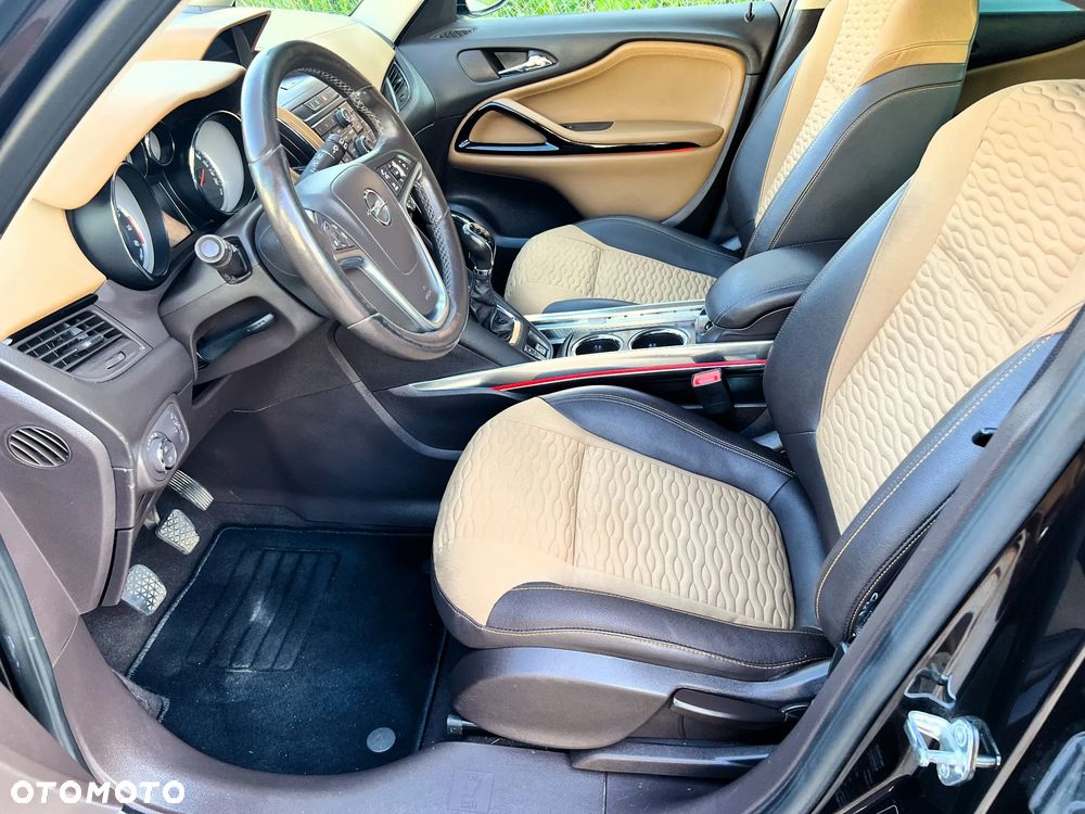 Opel Zafira 1.6 T SIDI Cosmo S&S - 5