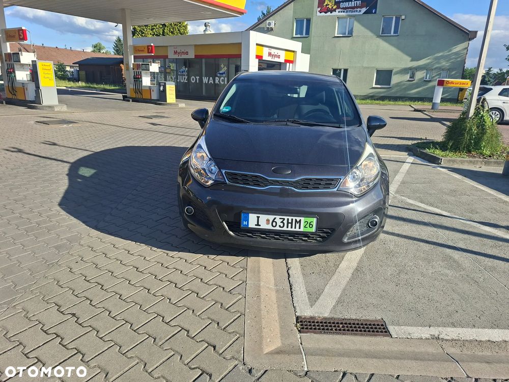 Kia Rio 1.2 M - 8