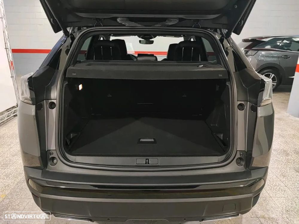 Peugeot 3008 1.5 BlueHDi GT EAT8 - 11