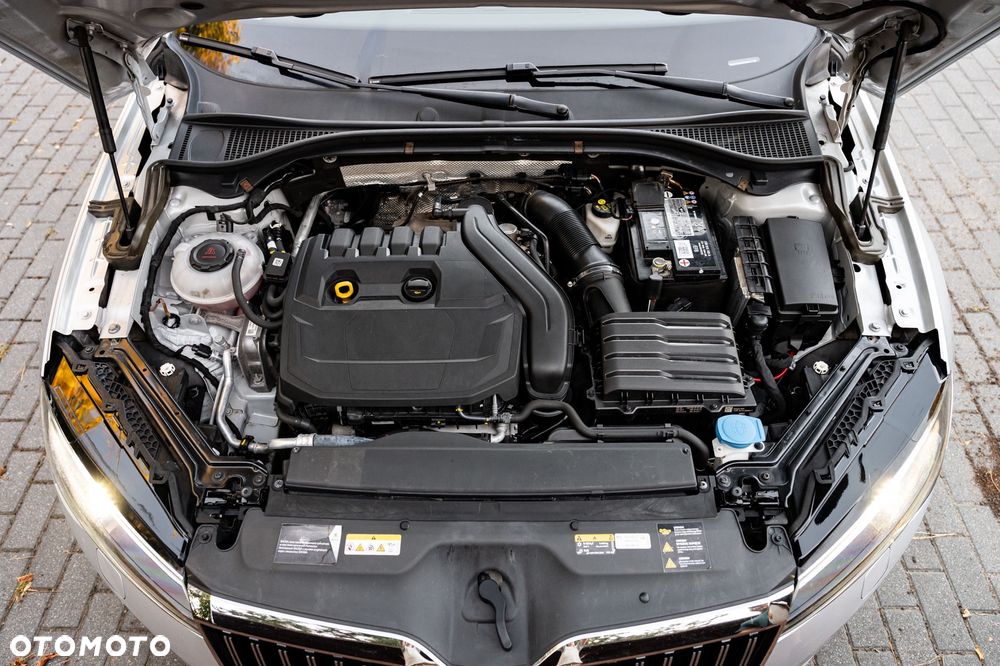 Skoda Superb 1.5 TSI Style DSG - 25