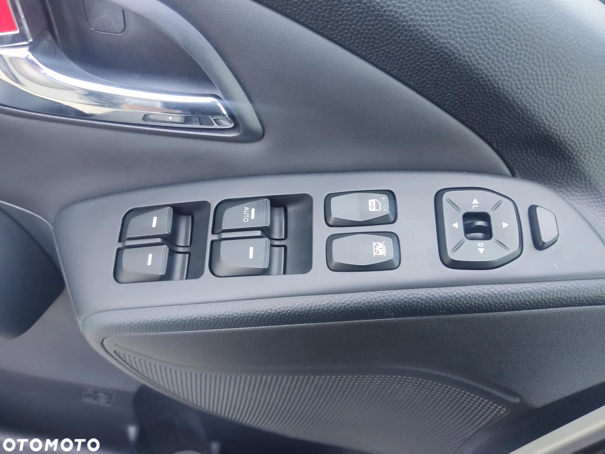 Hyundai ix35 1.7 CRDi 2WD blue Comfort - 38
