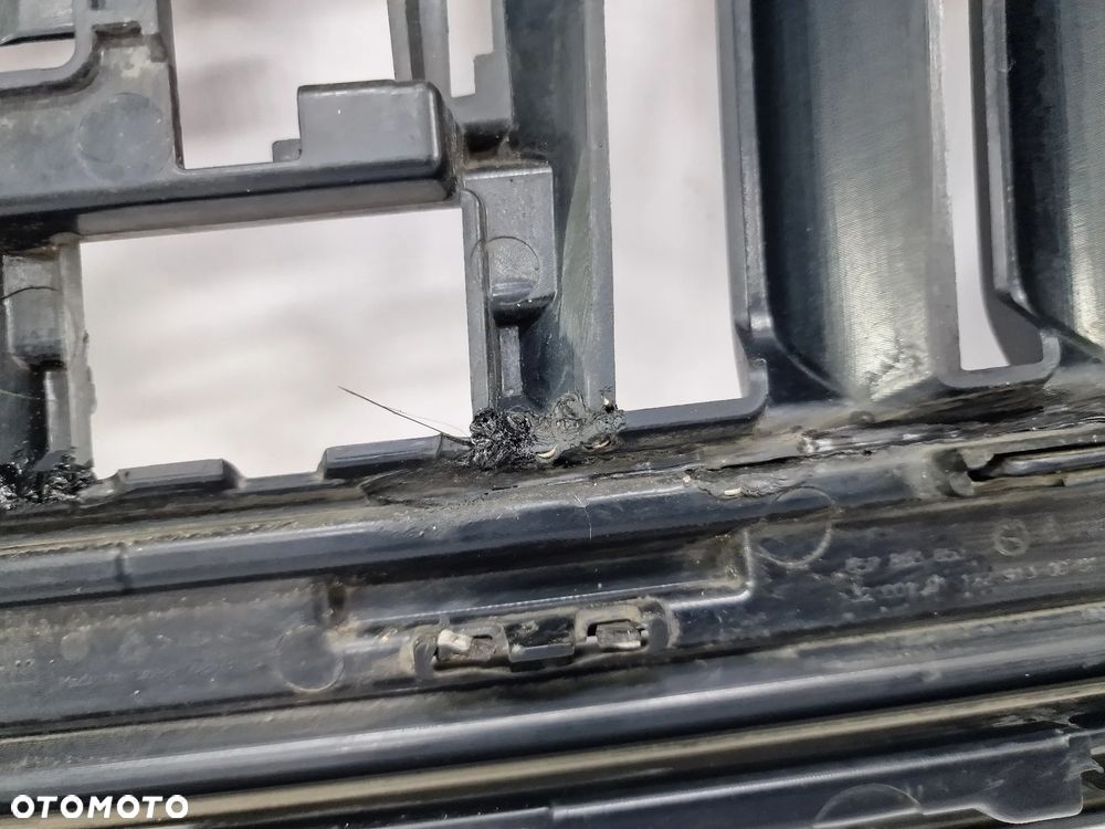 SKODA SCALA 657 18- CZARNA ATRAPA / GRILL PRZEDNI PRZÓD , NR 657853653 , NR AUKCJI GL351 - 21