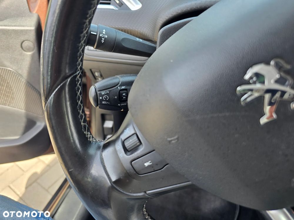 Peugeot 2008 - 27