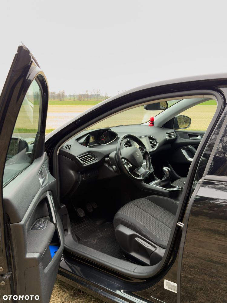 Peugeot 308 PureTech 110 Stop & Start Allure - 10