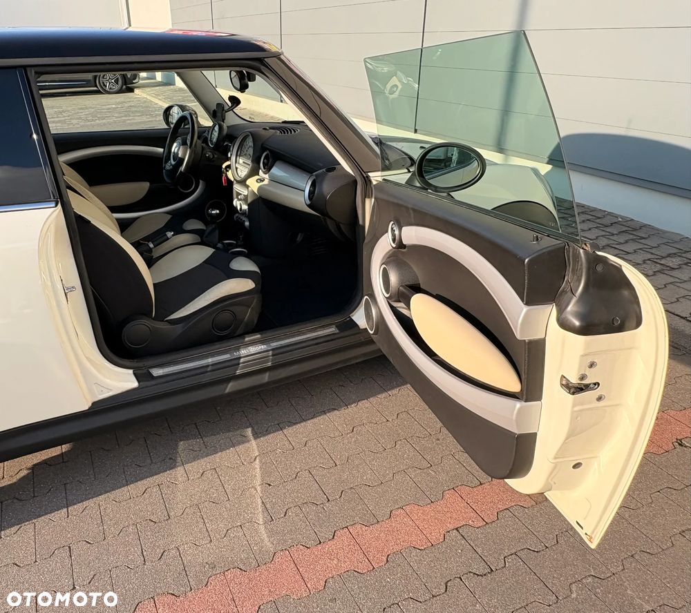 MINI Cooper - 6