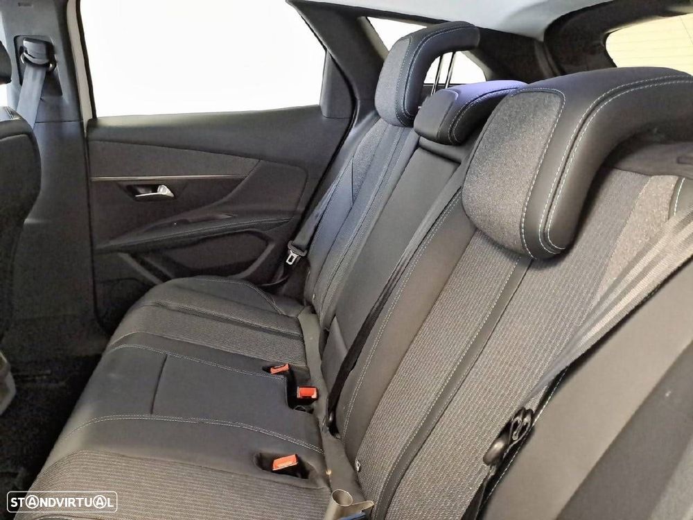 Peugeot 3008 1.6 Hybrid4 Allure Pack e-EAT8 - 10