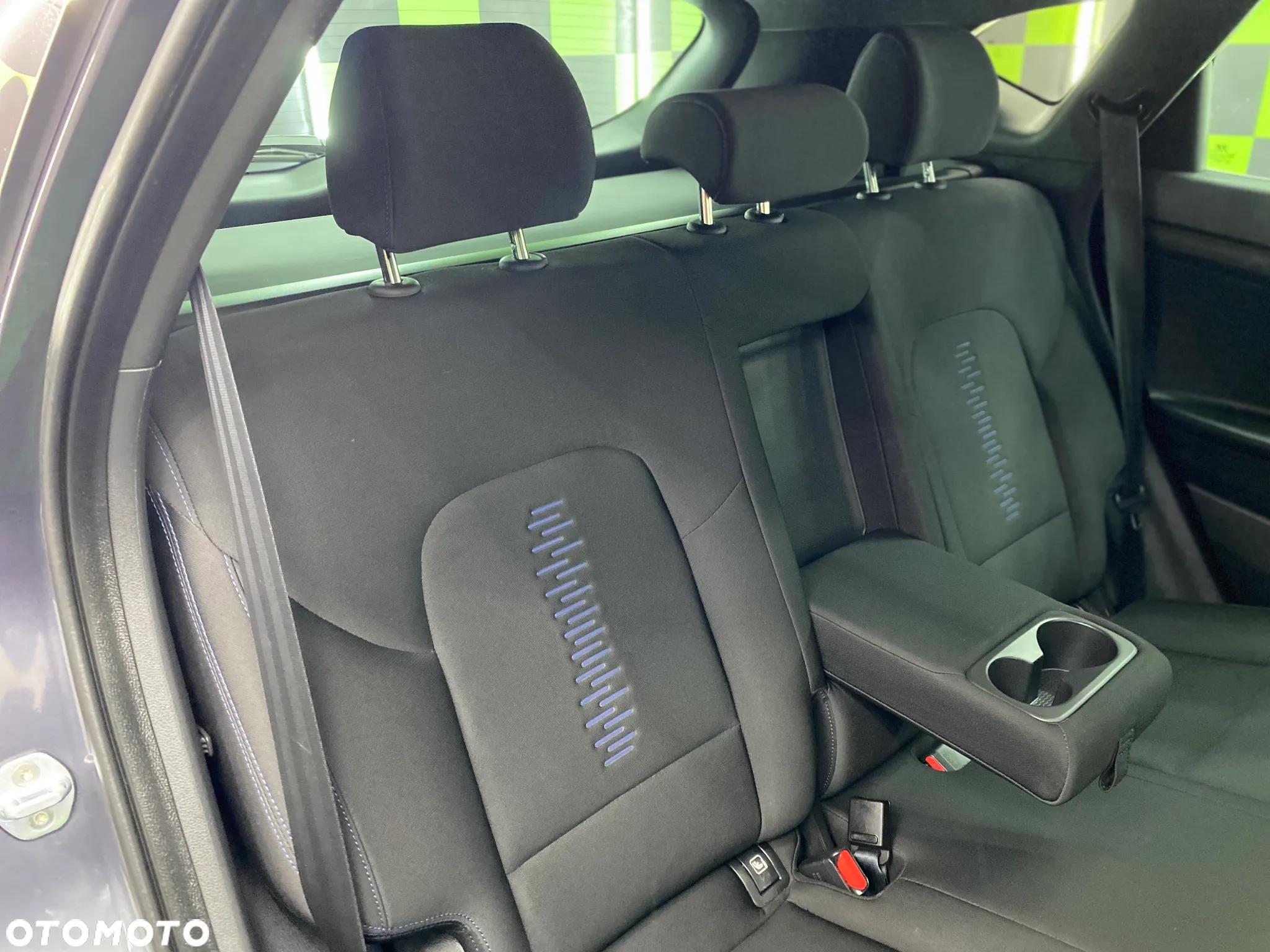 Hyundai Tucson blue 1.7 CRDi 2WD DCT Premium - 24
