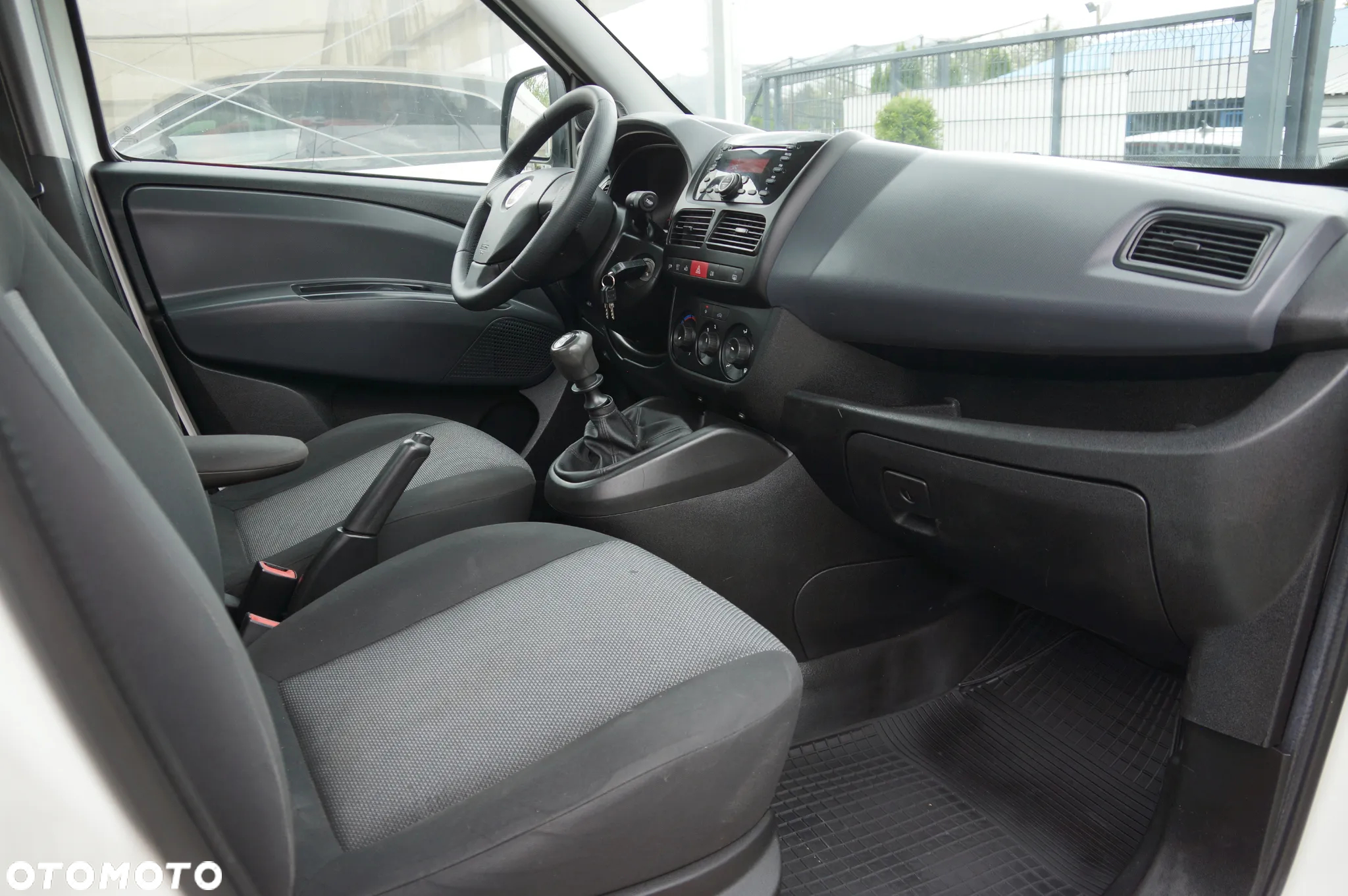 Fiat Doblo - 23