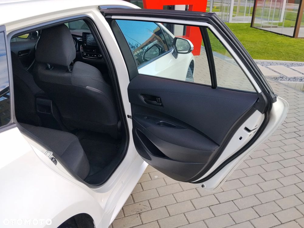 Toyota Corolla 1.2 T Active - 19