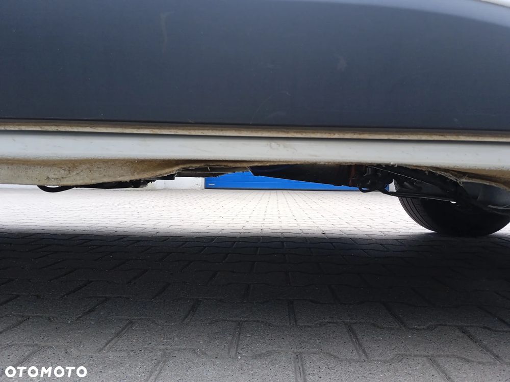 Renault Trafic - 12