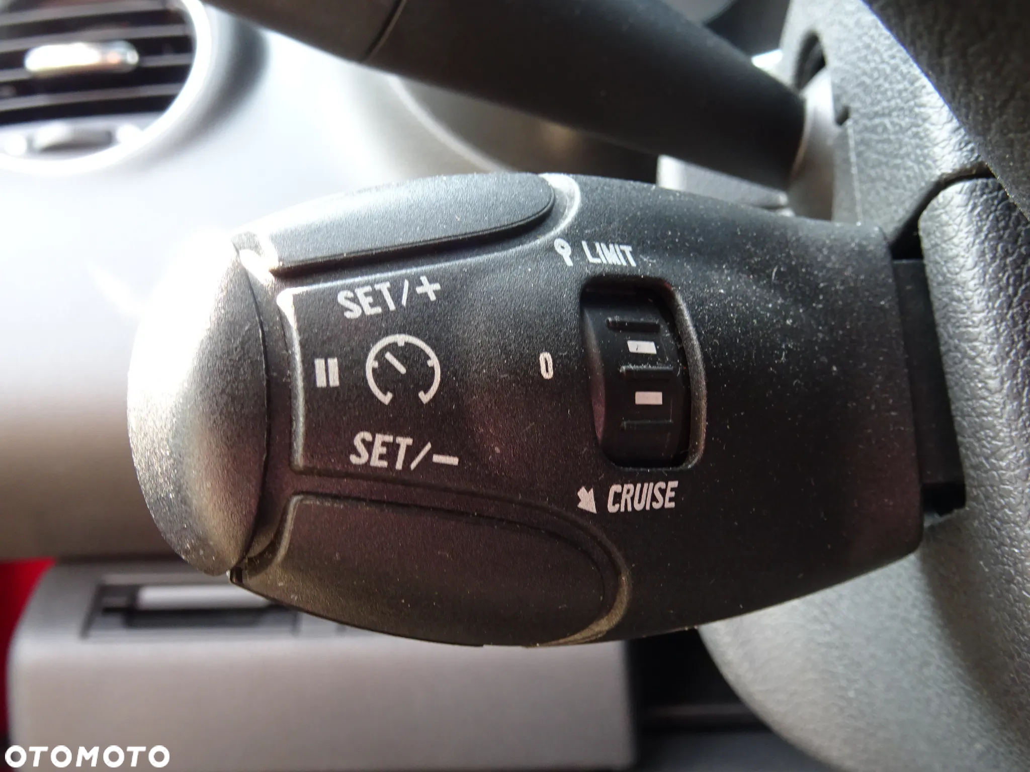 Peugeot 3008 1.6 HDi Premium - 26