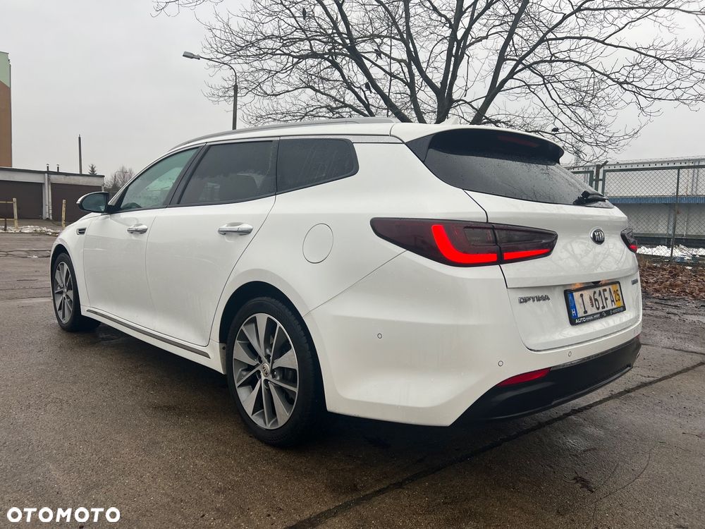 Kia Optima - 9