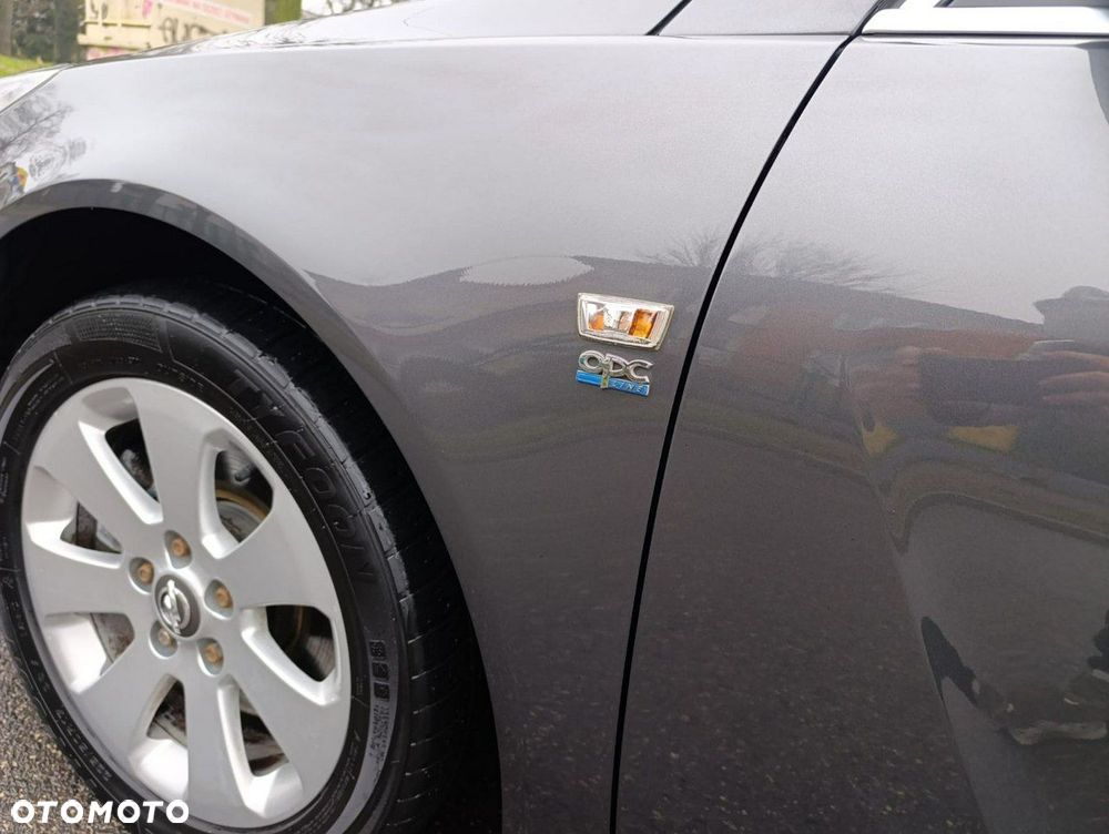 Opel Insignia - 8