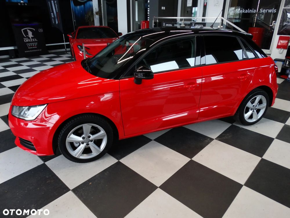 Audi A1 Sportback 1.4 TDI (ultra) S tronic design - 11