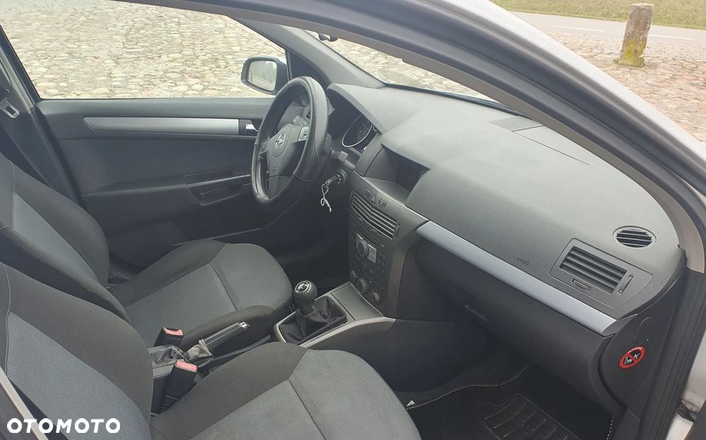 Opel Astra 1.8 Edition - 6
