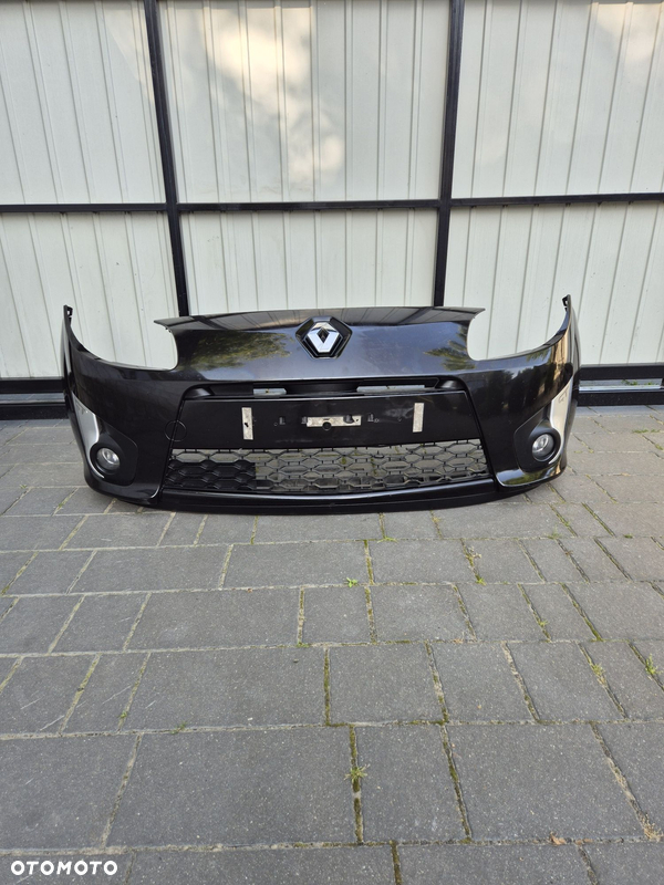 Zderzak przód przedni renault twingo II rok 08 kod lak NV676 nv 676 GT