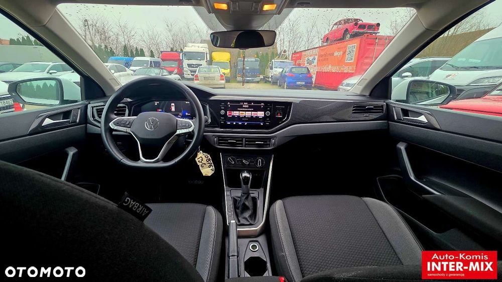 Volkswagen Polo - 32