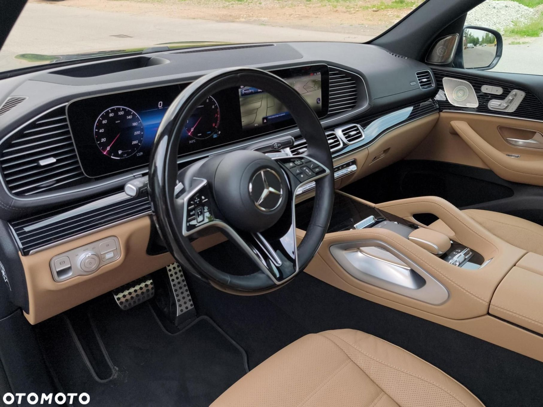 Mercedes-Benz GLS - 9