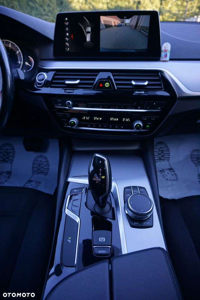 BMW Seria 5 - 13