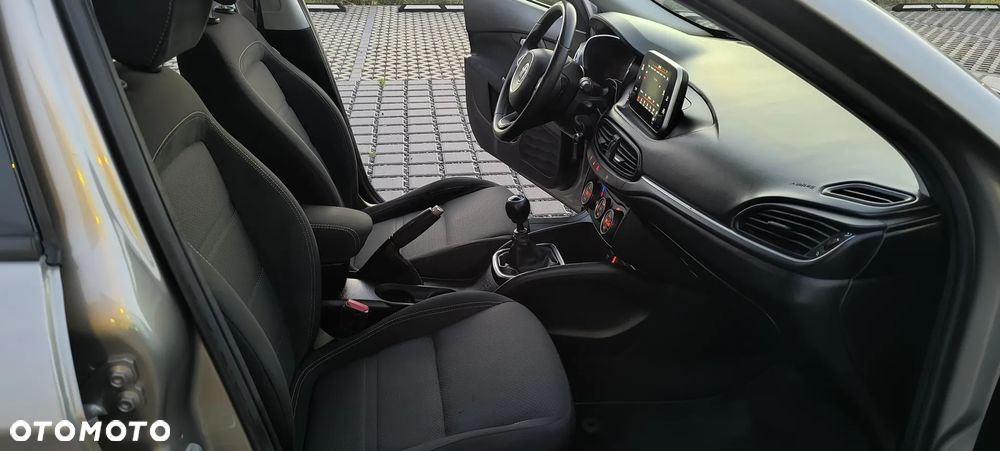 Fiat Tipo 1.4 16V Sport - 29