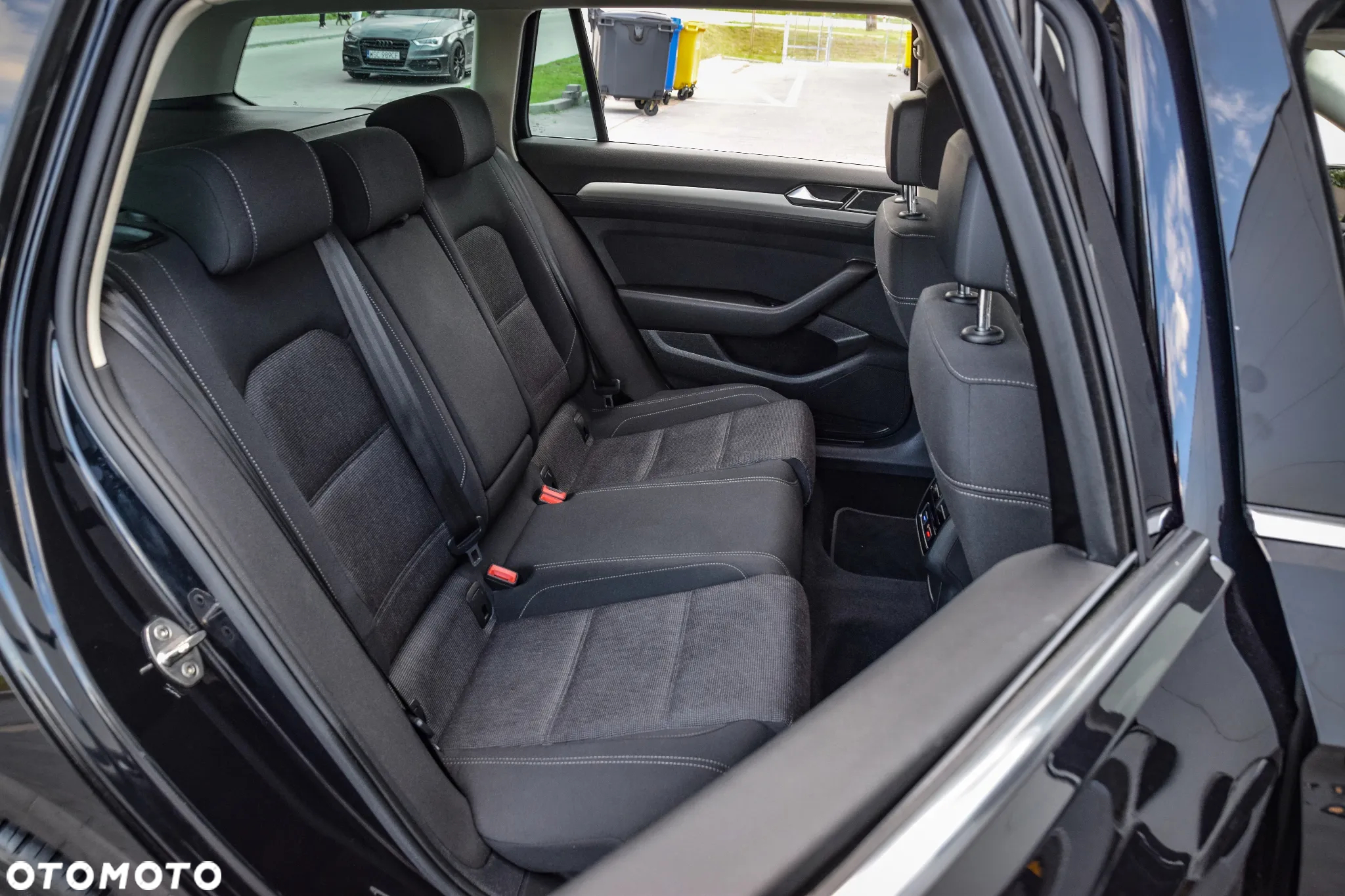 Volkswagen Passat 1.5 TSI EVO Elegance DSG - 24