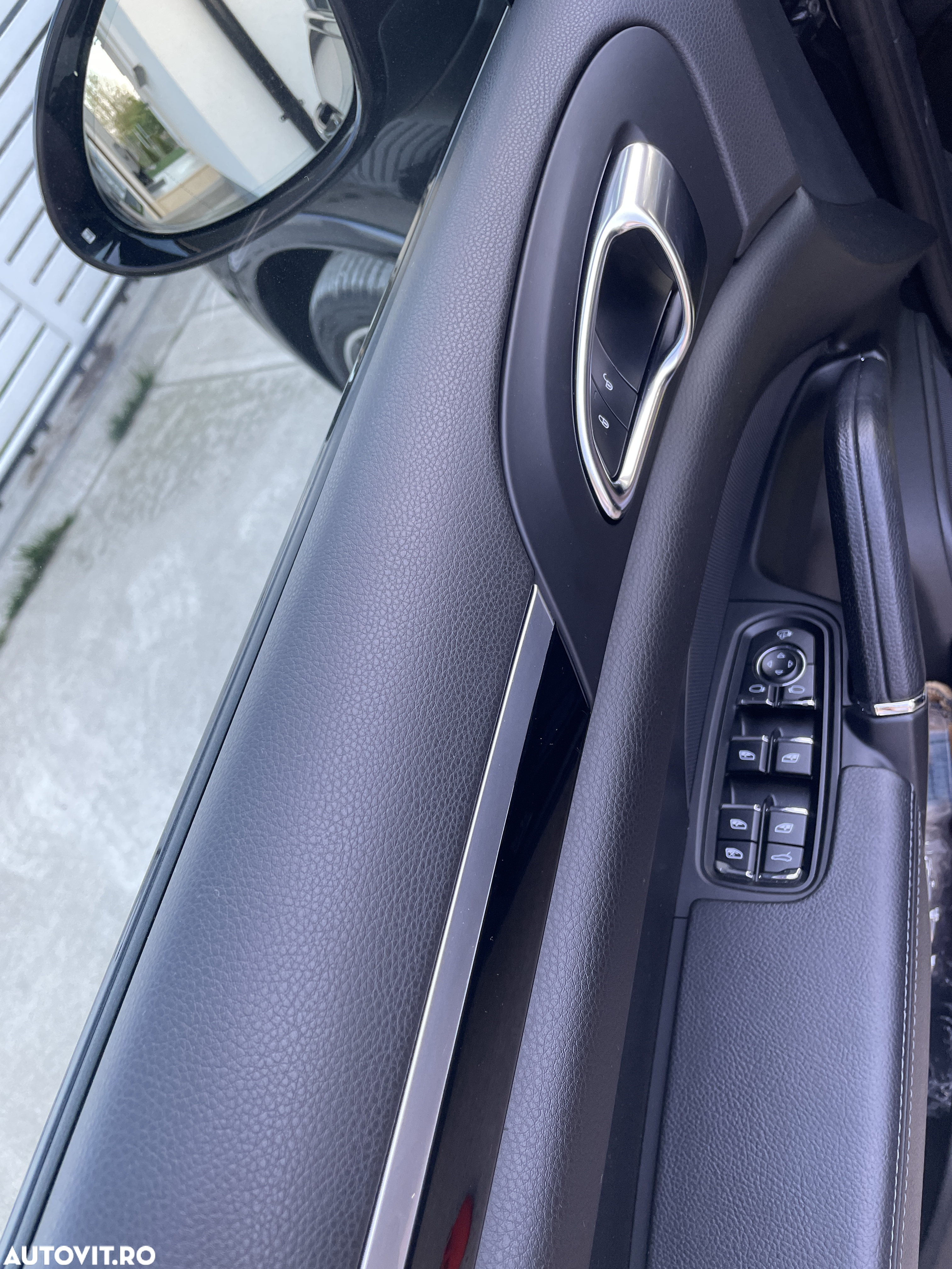 Porsche Cayenne 3.0 L - 22