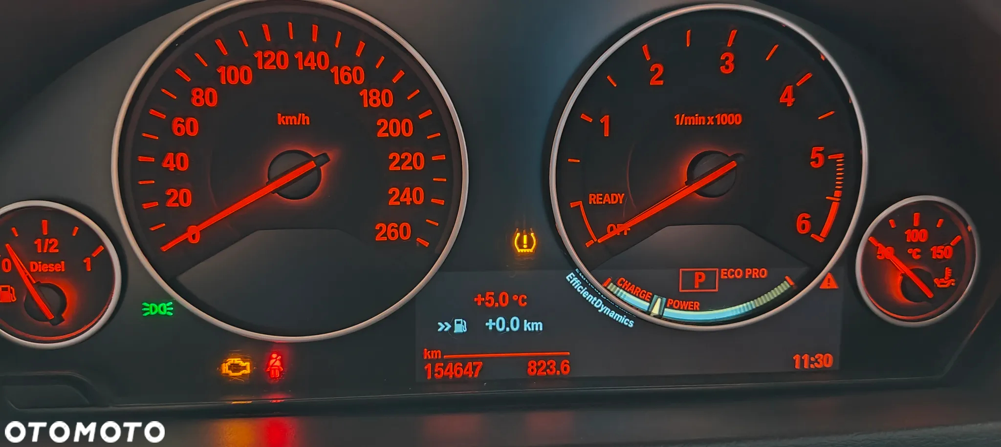 BMW Seria 3 318d - 15