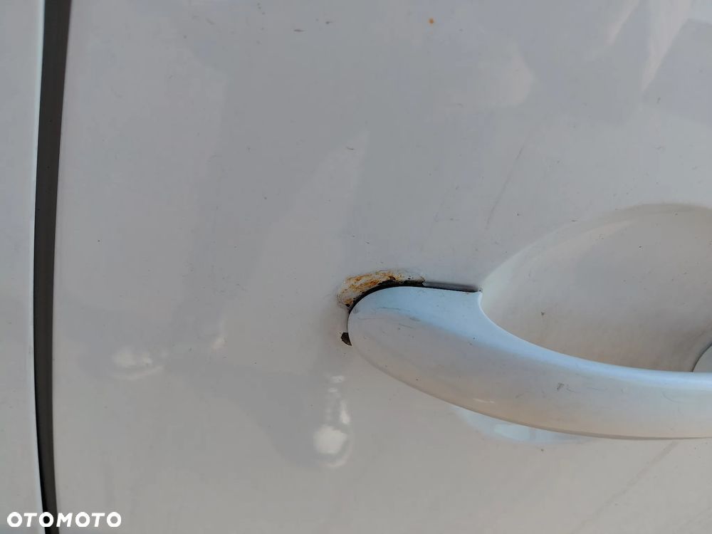 Volkswagen Caddy 2.0 TDI Highline - 18